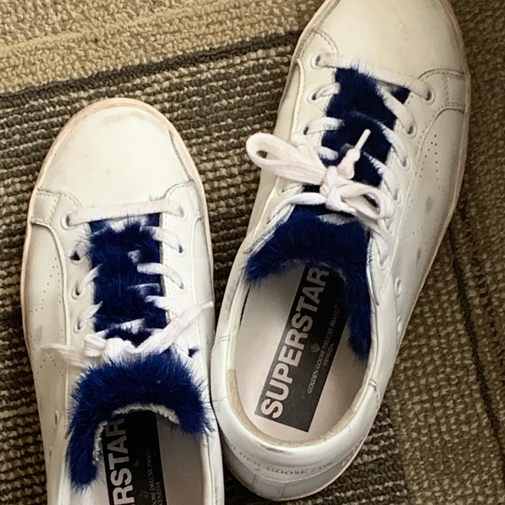 Golden Goose Superstars with blue fur, size 39